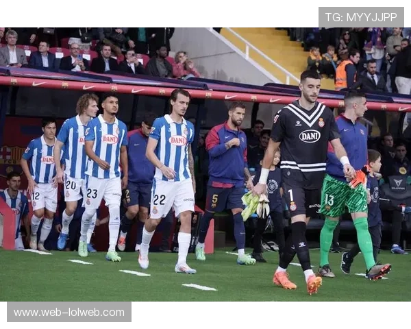 巴萨2-0西班牙人，积分榜领先优势扩大至7分